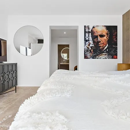 Golf Dor C6 فيلة *